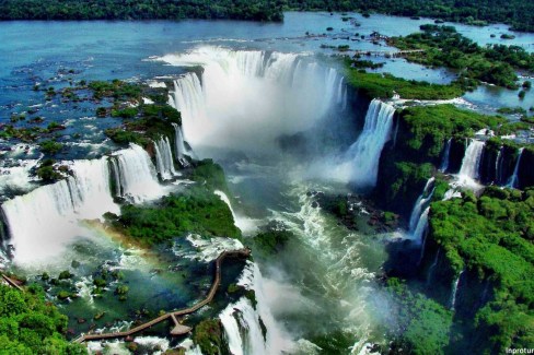Les-majestueuses-Chutes-dIguazu-cote-bresilien-Inprotur-web
