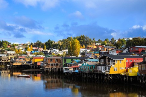 les-palafitos-maisons-colorees-sur-pilotis-a-Chiloe-Chile-Travel-web