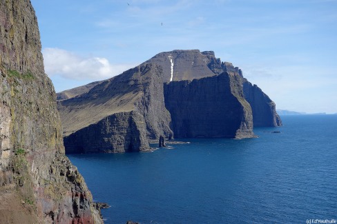 falaises-iles-Feroe-web