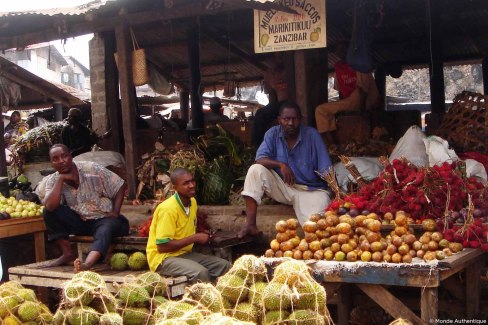 Fruits du marché à Stone Town